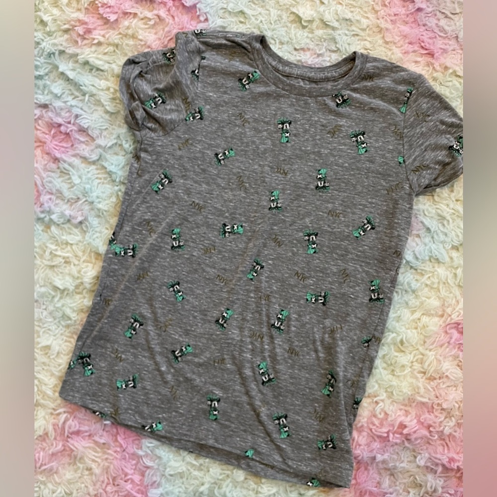 Disney Store Minnie Mouse NYC girls tshirt